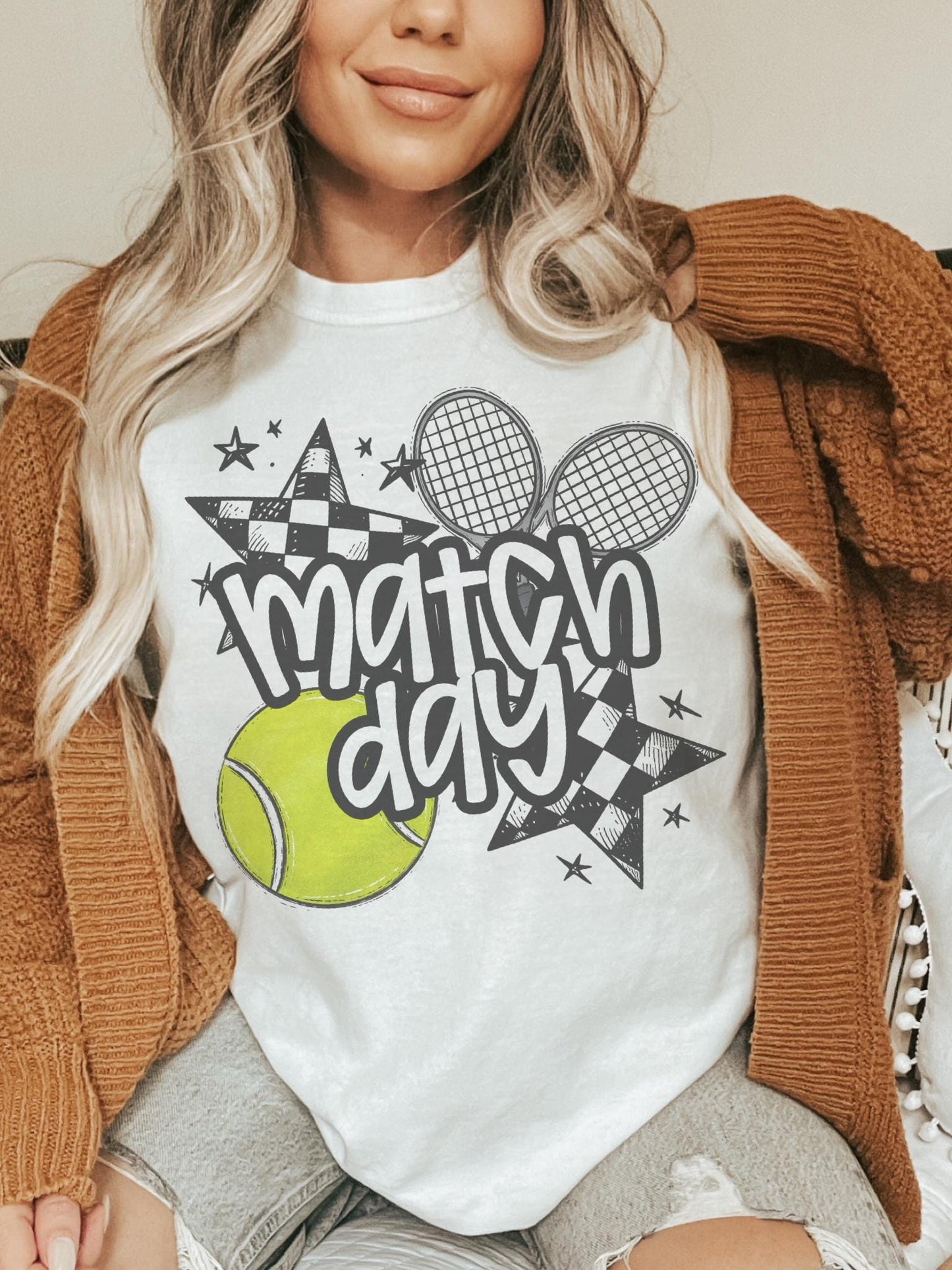 Tennis Mom Life T-Shirt – Perfect for Tennis match, Cheering , tennis mom game Day – Comfy, Stylish & Proud Mom Gear, unisex T-shirt