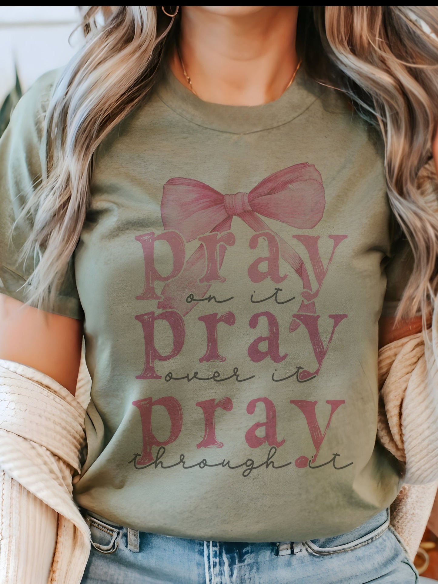 Coquette Christian tshirt, christian bow tshirt, girly Christian tshirt, prayer church tshirt, unisex cut T-shirt